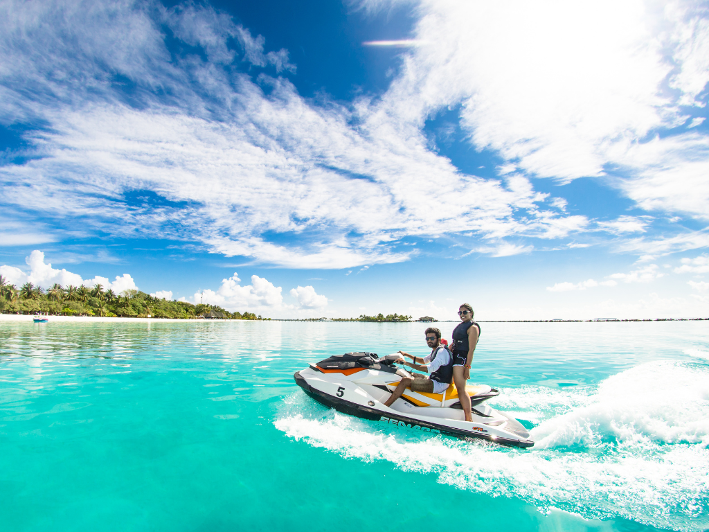 Read more about the article Which Is the Best Jet Ski Rental Service In Phoenix?