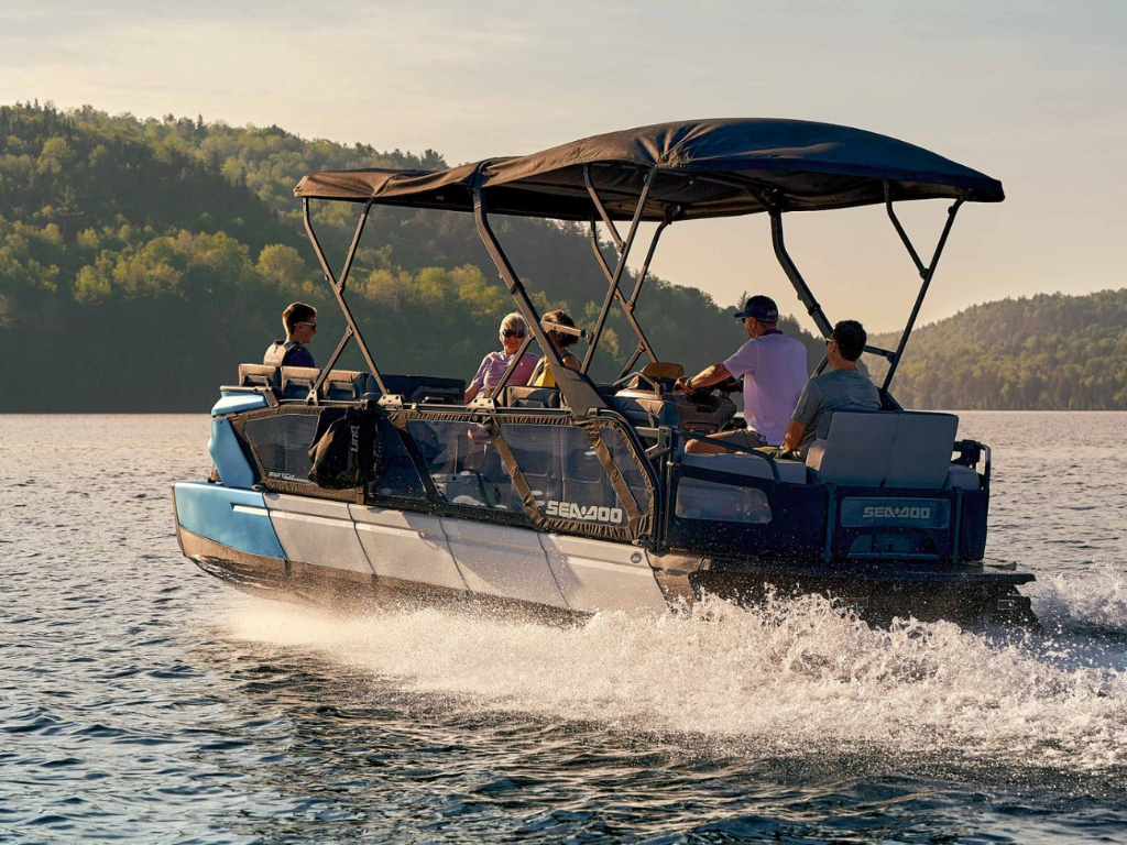 Read more about the article How much does it cost to rent a pontoon boat at Lake Pleasant?